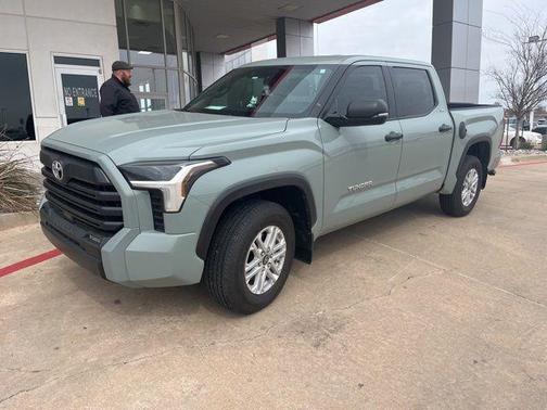2025 Toyota Tundra SR5