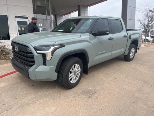 2025 Toyota Tundra SR5