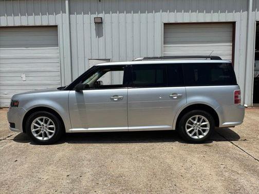 Ingot Silver Metallic 2019 Ford Flex SE