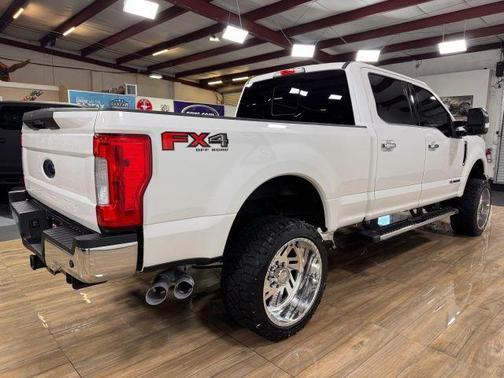 2017 Ford F-350 Lariat