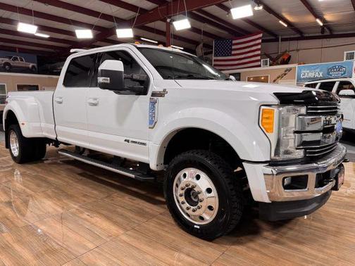 2017 Ford F-450 Lariat