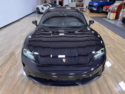 2025 Porsche Taycan 4S