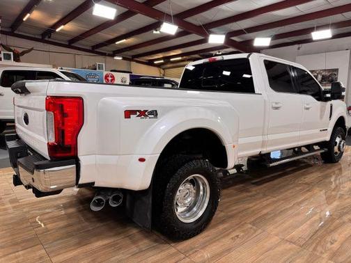 2017 Ford F-350 Lariat Super Duty