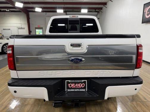 White 2013 Ford F-250 Platinum