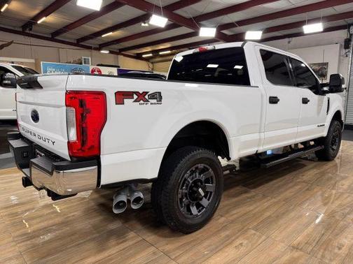 2017 Ford F-250 XLT