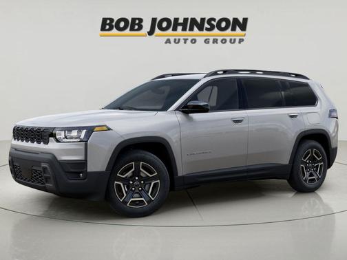 Silver Zynith Clearcoat 2026 Jeep Cherokee Laredo 4x4