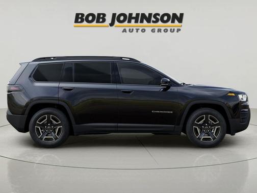 Diamond Black Crystal Pearlcoat 2026 Jeep Cherokee Limited