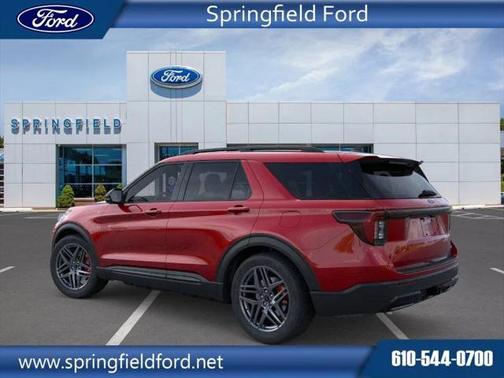 2025 Ford Explorer ST-Line