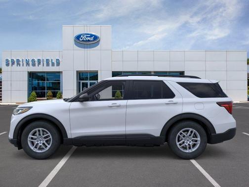 SPACE WHITE METALLIC 2026 Ford Explorer Active