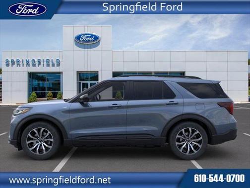 2025 Ford Explorer ST-Line