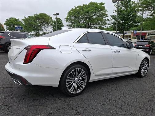 2025 Cadillac CT4 Premium Luxury RWD