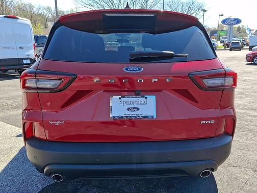 RAPID RED MET TINTED CC 2026 Ford Escape ST-Line