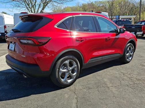 RAPID RED MET TINTED CC 2026 Ford Escape ST-Line