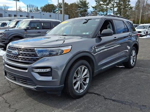 2022 Ford Explorer XLT
