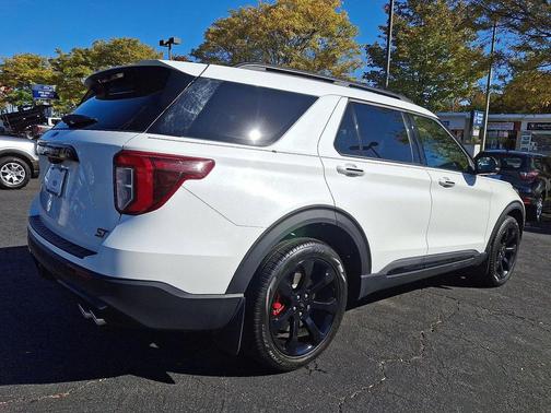 2024 Ford Explorer ST