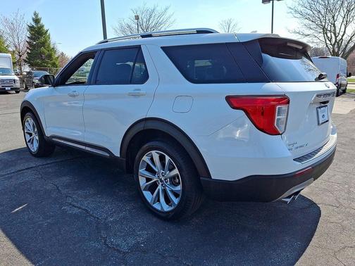 2023 Ford Explorer Platinum