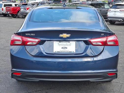 2022 Chevrolet Malibu FWD LT