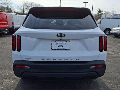 2021 Kia Sorento LX
