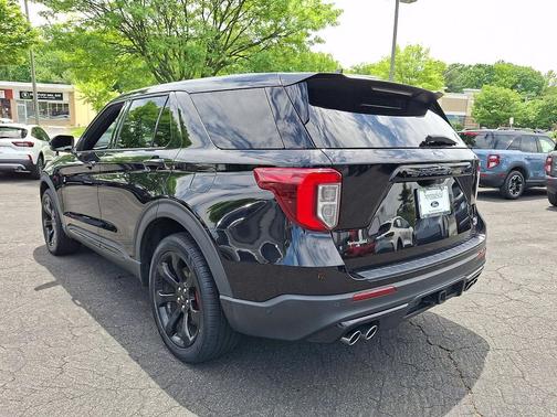 AGATE BLACK METALLIC 2022 Ford Explorer ST