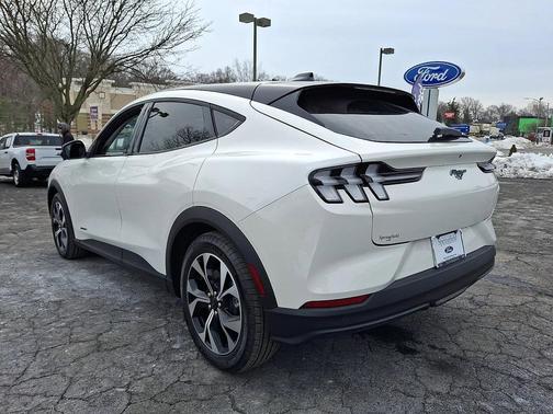 2025 Ford Mustang Mach-E Select