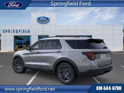 2025 Ford Explorer ST-Line