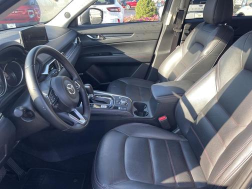 2024 Mazda CX-5 Carbon Edition