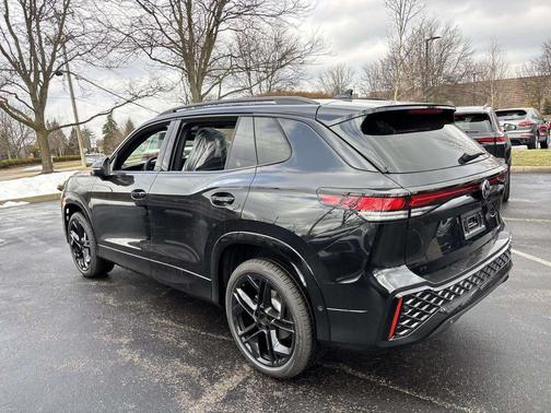 2026 Volkswagen Tiguan 2.0T SE R-Line Black 4MOTION