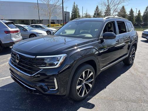 2026 Volkswagen Atlas 2.0T SEL Premium R-Line 4MOTION