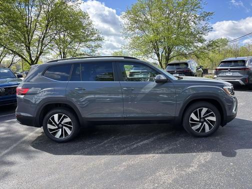 2026 Volkswagen Atlas 2.0T SE w/Technology 4MOTION