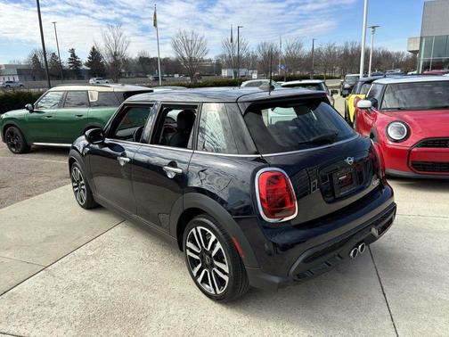 2024 MINI Hardtop Cooper S