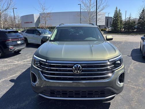 2026 Volkswagen Atlas 2.0T SE w/Technology 4MOTION