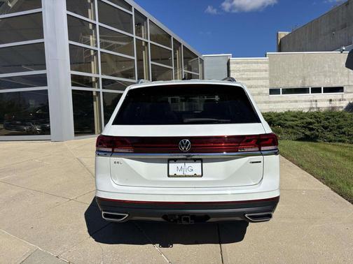 White 2026 Volkswagen Atlas 2.0T SEL