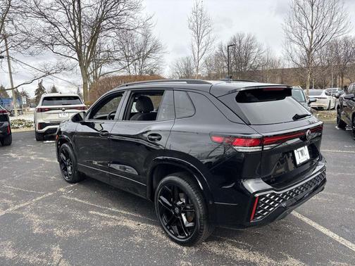 2026 Volkswagen Tiguan 2.0T SE R-Line Black 4MOTION