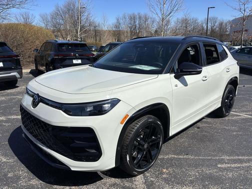 2026 Volkswagen Tiguan 2.0T SE R-Line Black 4MOTION