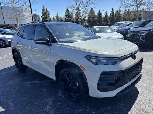 2026 Volkswagen Tiguan 2.0T SE R-Line Black 4MOTION