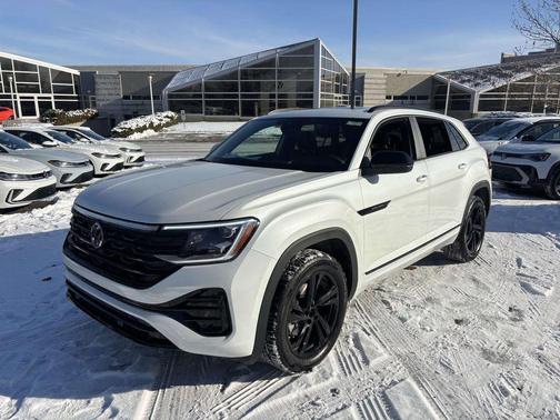 2026 Volkswagen Atlas Cross Sport 2.0T SEL