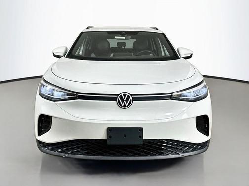 Pure White 2023 Volkswagen ID.4 AWD Pro