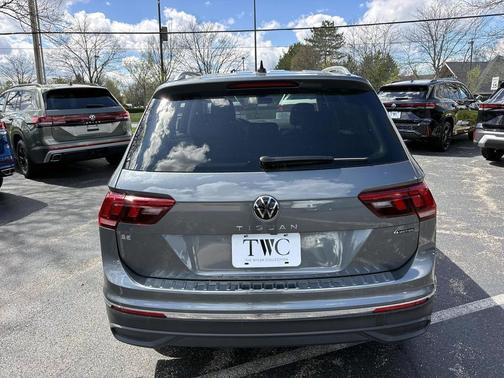 2024 Volkswagen Tiguan 2.0T SE 4MOTION