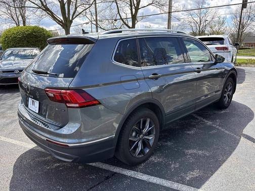 2024 Volkswagen Tiguan 2.0T SE 4MOTION