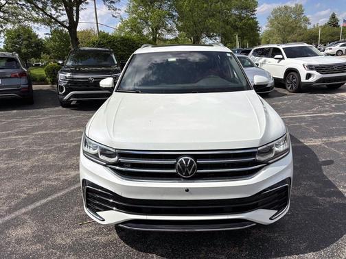 Opal White Pearl 2024 Volkswagen Tiguan 2.0T SEL R-Line 4MOTION