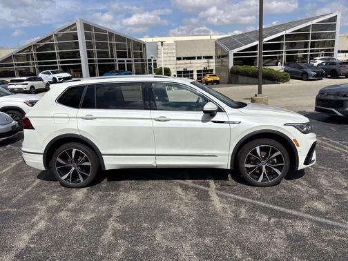 Opal White Pearl 2024 Volkswagen Tiguan 2.0T SEL R-Line 4MOTION