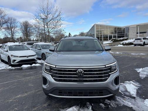 2026 Volkswagen Atlas 2.0T SE w/Technology 4MOTION