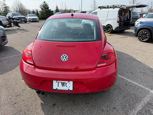Tornado Red 2015 Volkswagen Beetle 1.8T