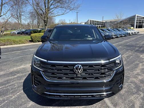 2026 Volkswagen Atlas Cross Sport 2.0T SEL Premium