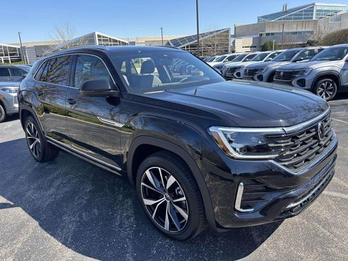 2026 Volkswagen Atlas Cross Sport 2.0T SEL Premium