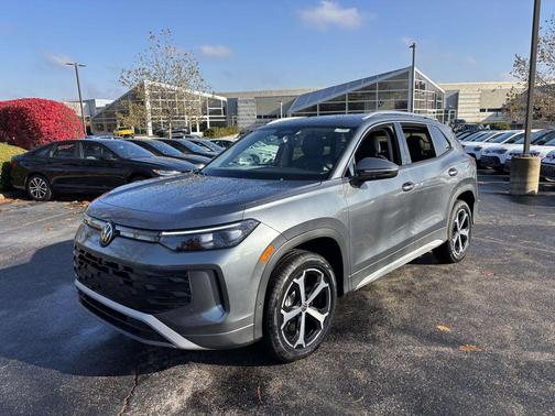 2026 Volkswagen Tiguan 2.0T SE 4MOTION