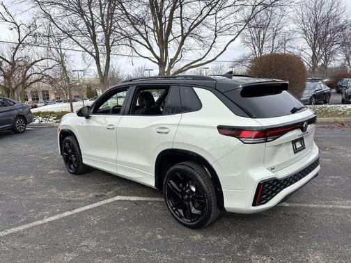 2026 Volkswagen Tiguan 2.0T SE R-Line Black 4MOTION