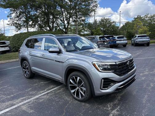 2026 Volkswagen Atlas 2.0T SEL Premium R-Line 4MOTION