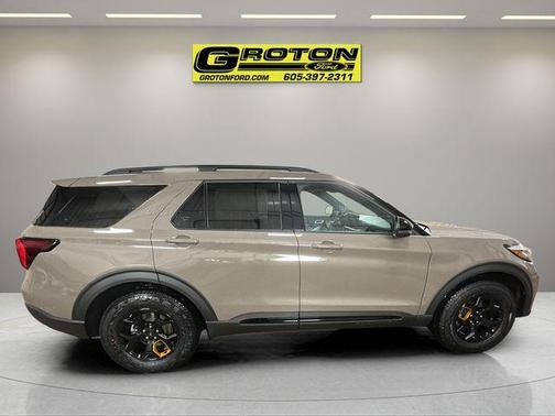 Marsh Gray 2026 Ford Explorer Tremor