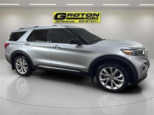 2023 Ford Explorer Platinum